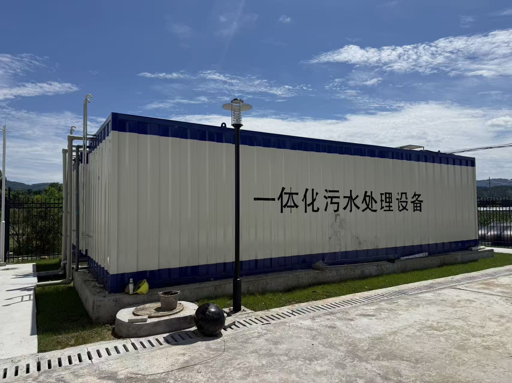 集裝箱式一體化汙水處理（lǐ）設備｜張家界澧水流域項目實景產品介紹